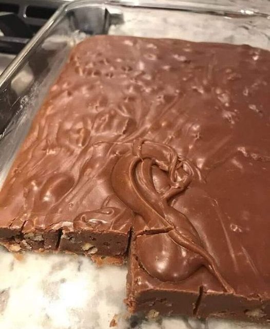 PAULA DEEN’S 5MINUTES FUDGE Here is the full recipe TopMedia